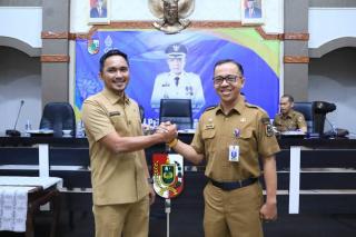 Raja Hendra Saputra Resmi Menjabat Sebagai Kepala Diskominfotiksan Pekanbaru
